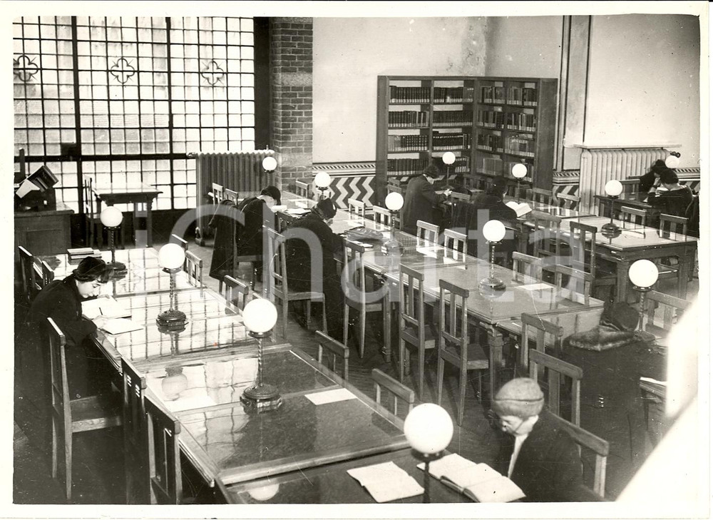 Fotografia d'epoca originale 1937 MILANO Sala studio biblioteca scolastica - Foto ANIMATA (2) 1