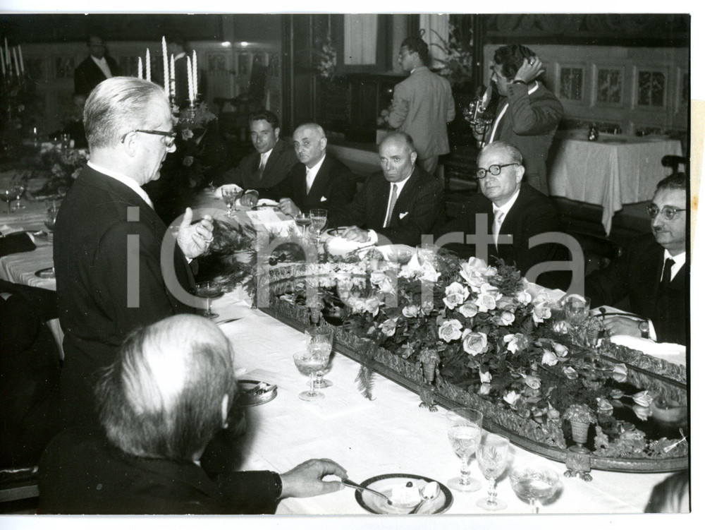 1956 ROMA MONTECITORIO Pranzo di Giovanni GRONCHI con deputati *Foto 18x13 cm