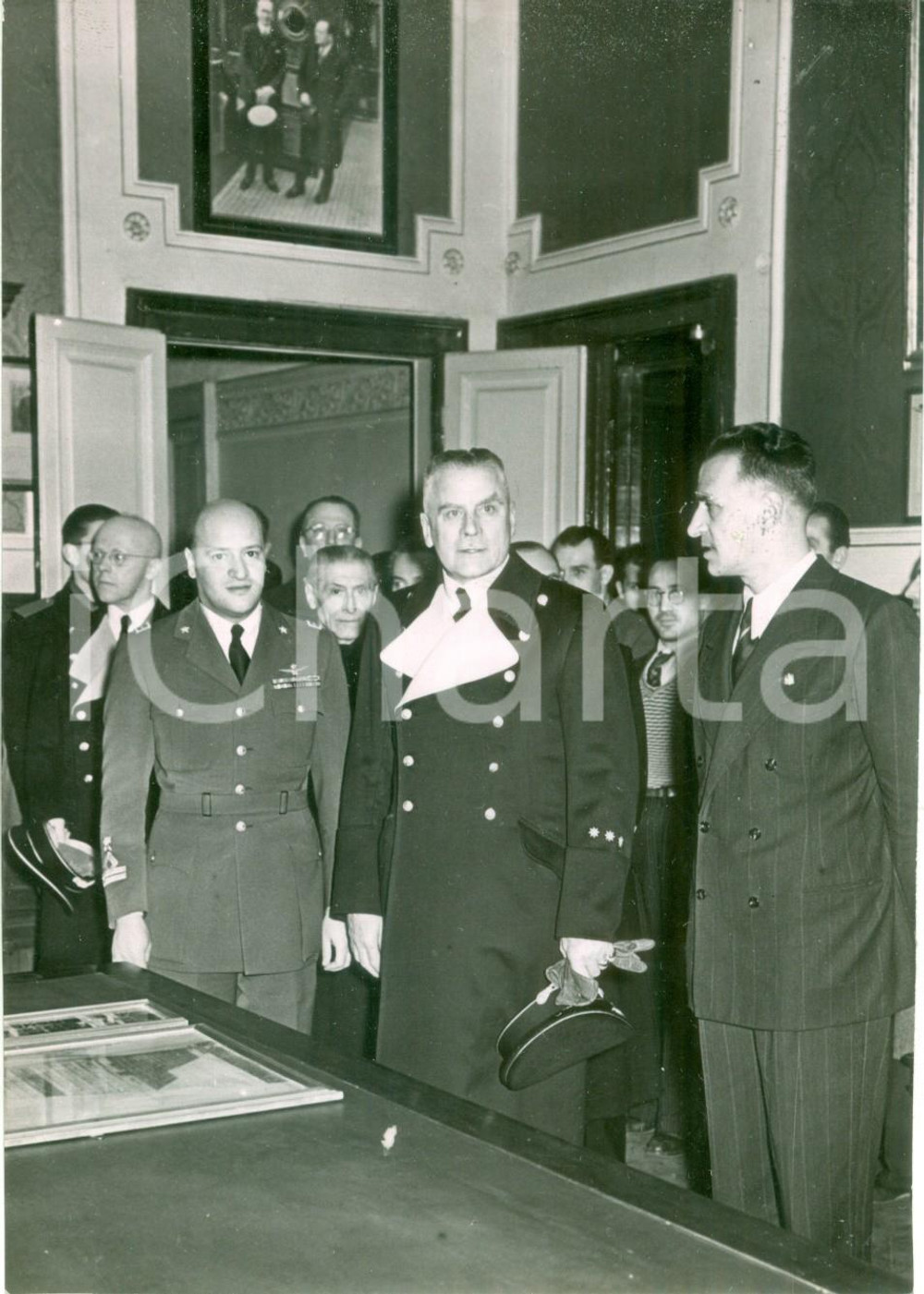 Fotografia d epoca originale 1941 MILANO Hans Georg VON MACKENSEN visita uffici IL POPOLO D ITALIA Fotografia 1