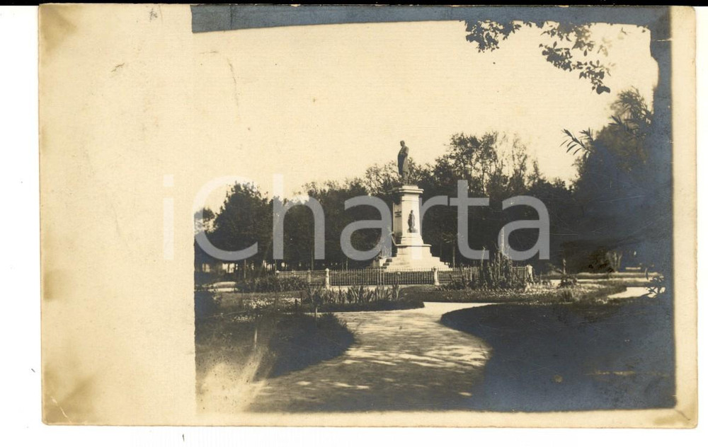 Fotografia d epoca originale 1908 CASALE MONFERRATO AL Giardini pubblici e monumento Foto FP VG 1