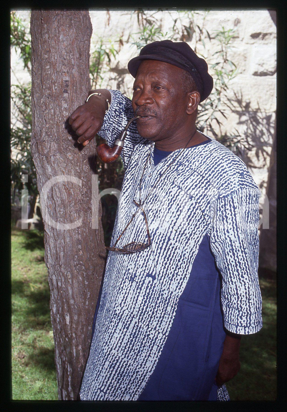 35mm vintage slide* 1990 ca CINEMA Ousmane SEMBÈNE - Ritratto del regista (1)