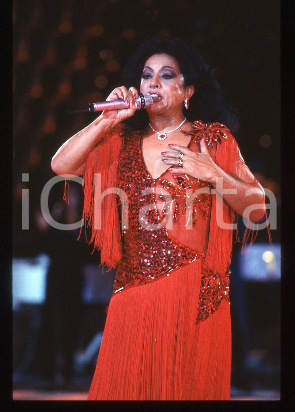 35mm vintage slide* 1988 CANALE 5 Lola FLORES canta al RAFFAELLA CARRÀ SHOW (2)