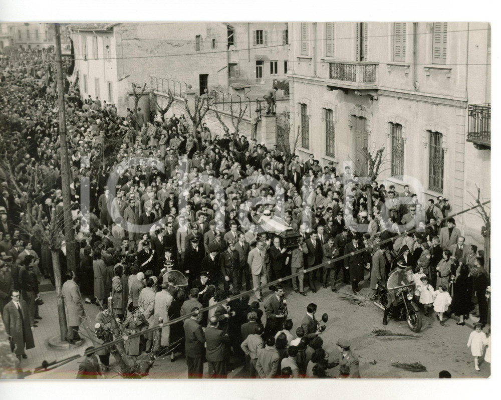 1957 LODI Funerali di Eugenio CASTELLOTTI - Trasporto del feretro *Foto 18x13 cm