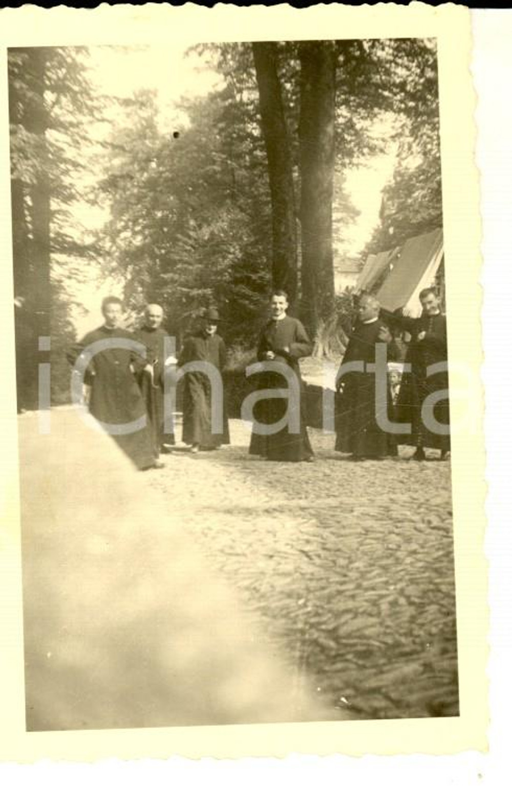 Fotografia d epoca originale 1940 ca AREA DI TORINO Sacerdoti in gita in montagna Foto 6x9 cm 1