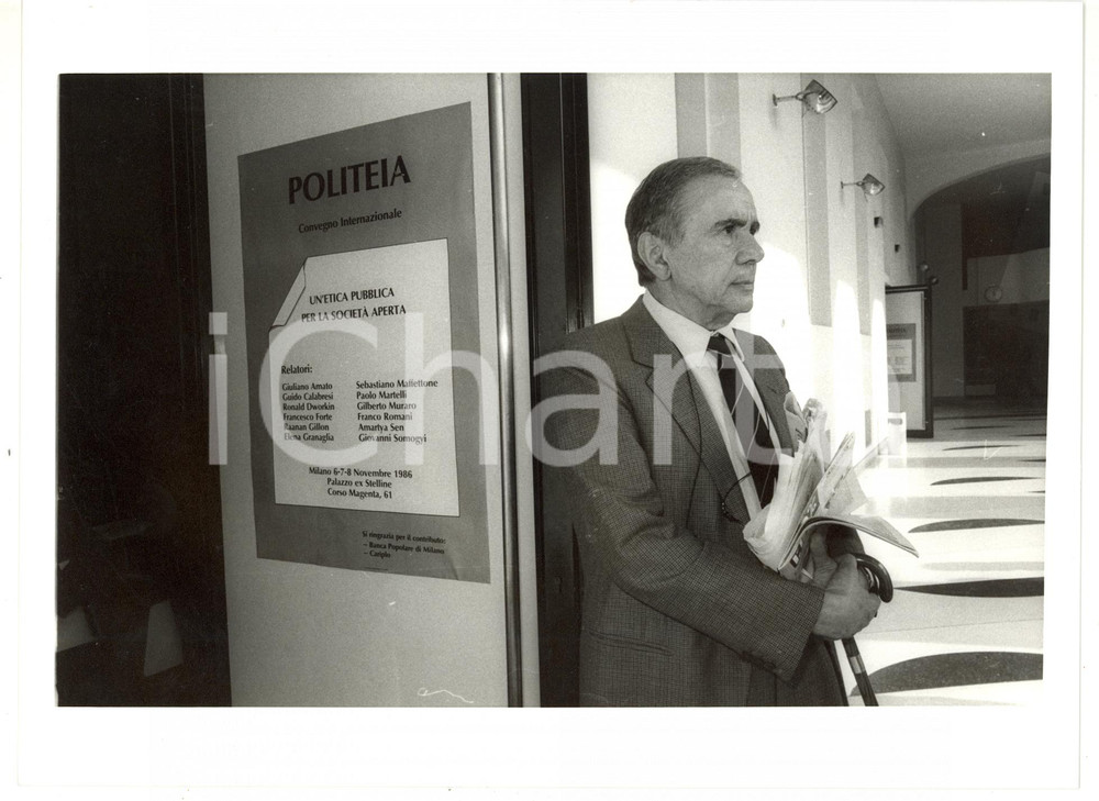 1986 MILANO Convegno POLITEIA - Ritratto di Enzo TORTORA - Fotografia 24x18 cm