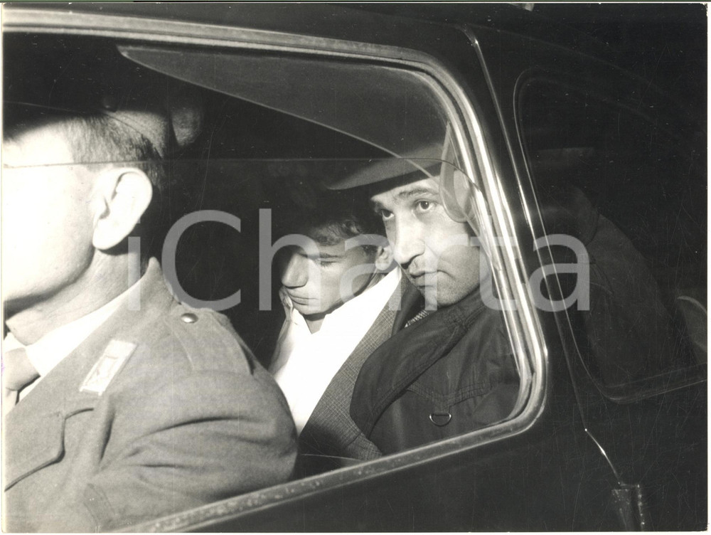 1961 TREMOSINE - CRONACA NERA - Arresto di un giovane - Foto ARTISTICA 24x18