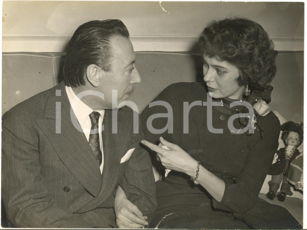 1955 TORINO Erminio MACARIO e Marta TOREN alla prima del film "L'ombra" *Foto