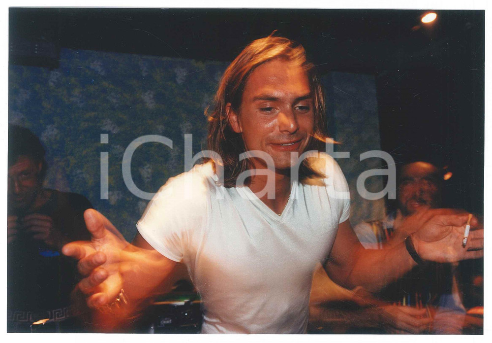 Fotografia d epoca originale 1995 Discoteca 24MILA BACI  Dj Marco BRESCIANI  Ritratto Foto 3 1
