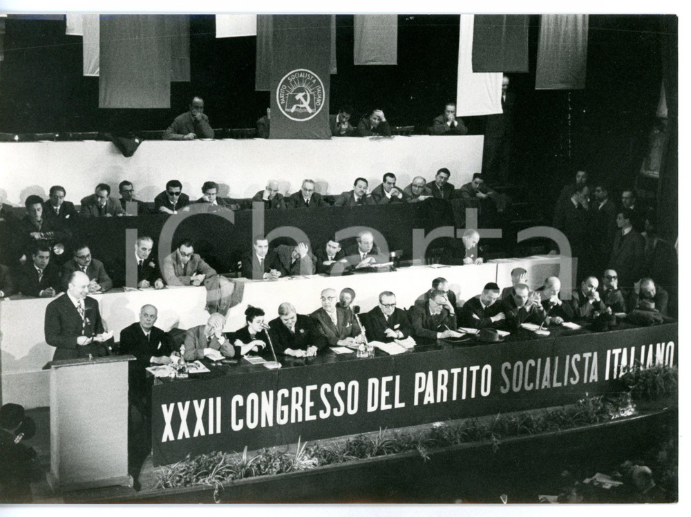 1957 VENEZIA - XXXII Congresso PSI - Delegazione di politici sul palco *Foto