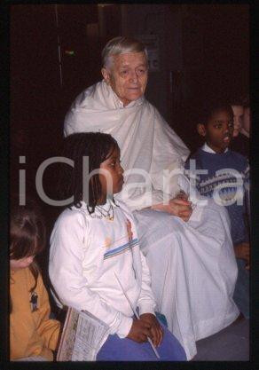 35mm vintage slide* 1998 MILANO Comunità di Taizé leader Frère ROGER SCHUTZ (6)