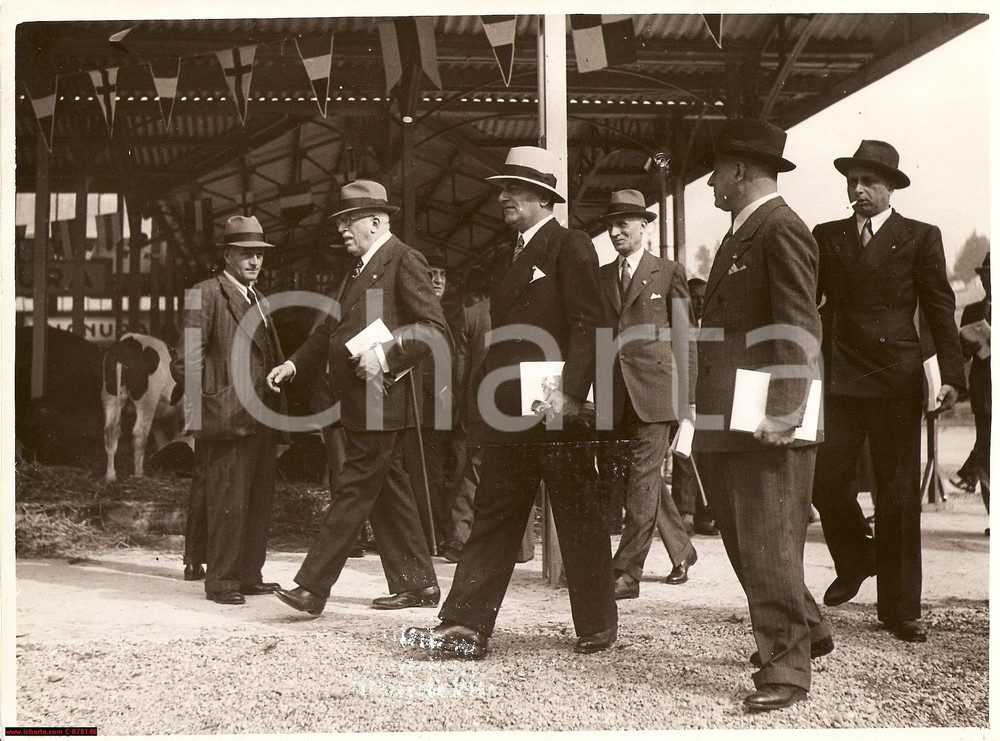 Fotografia d epoca originale 1938 Milano Fiera Agricoltura Muzzarini e de Capitani 1