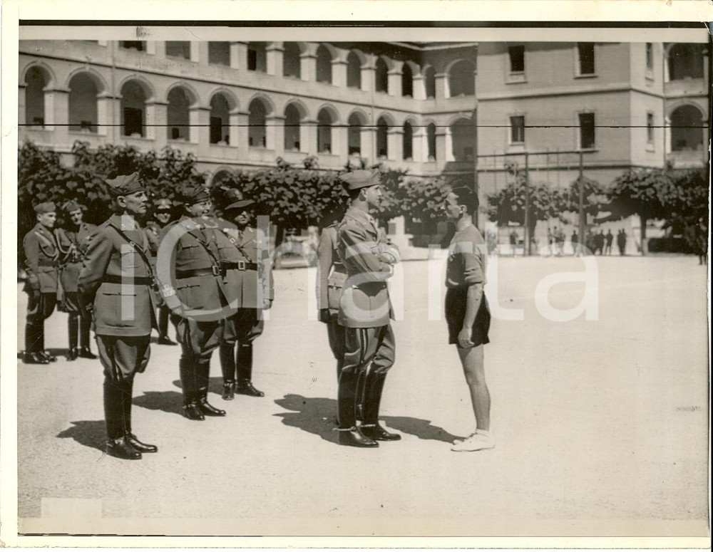 Fotografia d'epoca originale 1942 ROMA Umberto II visita Scuola Allievi GUARDIA DI FINANZA *Fotografia 1