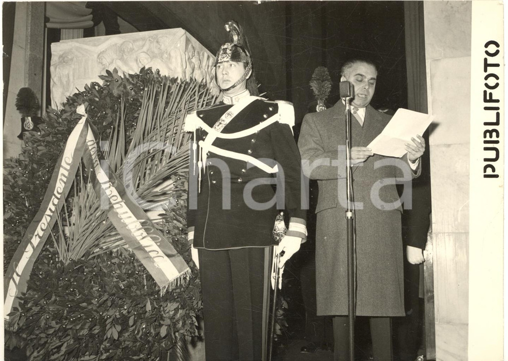 1954 ROMA Stazione Termini - Inaugurazione cippo per ferrovieri caduti *Foto 