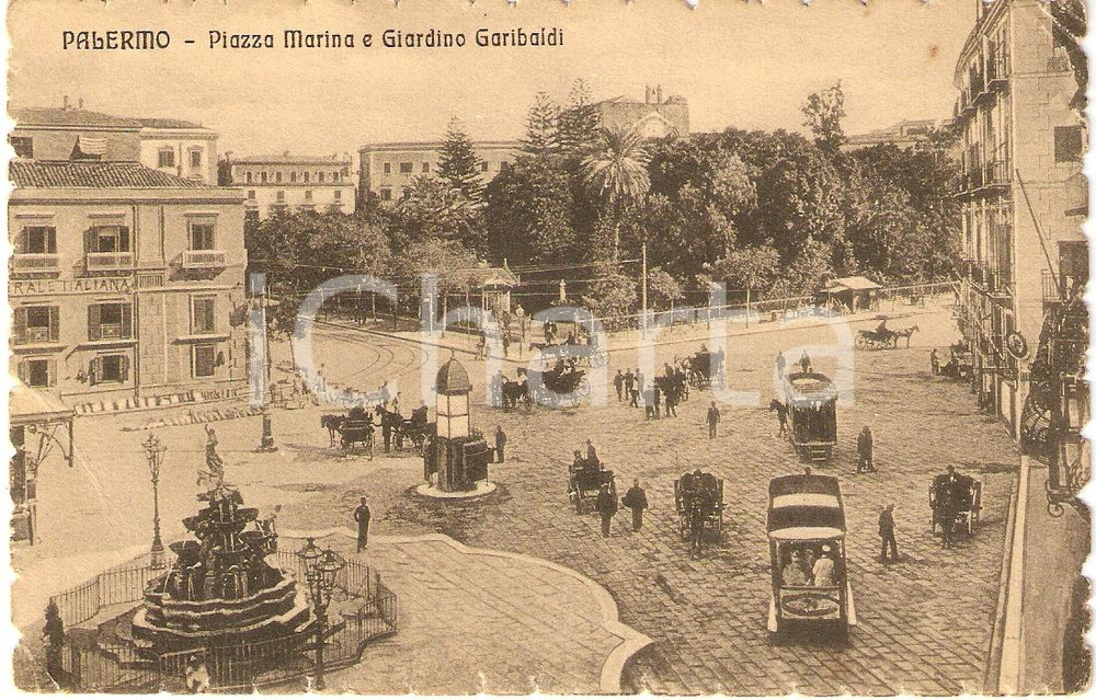 Cartolina originale da collezione 1925 ca PALERMO Carrozze in Piazza MARINA Giardino GARIBALDI Cartolina ANIMATA 1