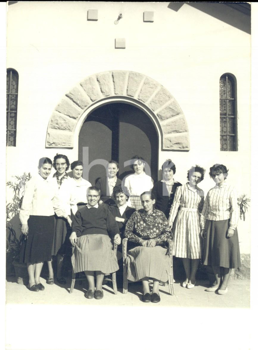 Fotografia d epoca originale 1961 PAVULLO NEL FRIGNANO MO Famiglia MODENA a Villa CAMPICHIARA Foto 11x14 1