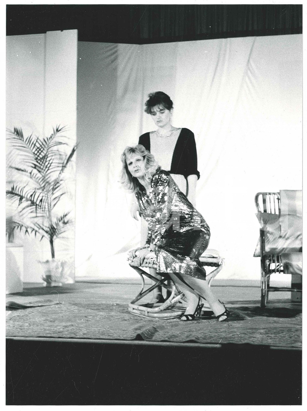 Fotografia d epoca originale 1985 SARONNO  TEATRO Gruppo Palcoscenico  Spettacolo ADORABILE GIULIA Foto 9 1