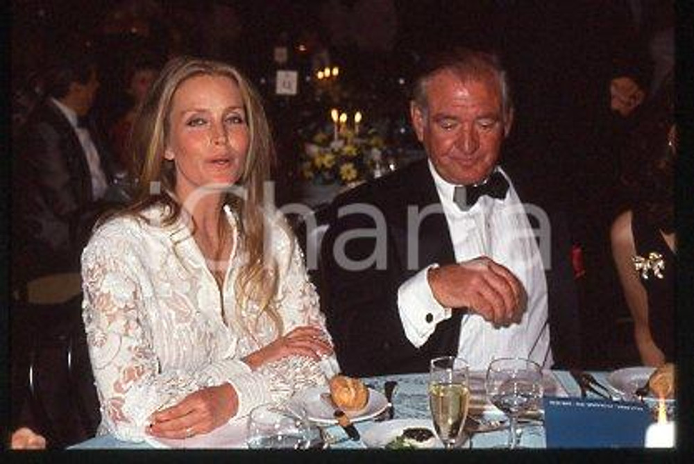 35mm vintage slide* 1997 CANNES Film Festival Rod TAYLOR and Bo DEREK (58)