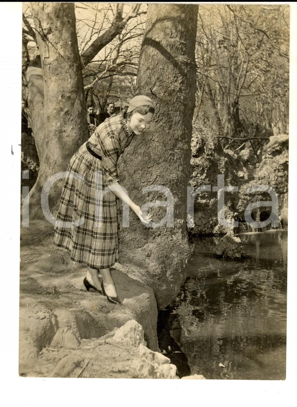 Fotografia d epoca originale 1953 MILANO Miss Cotone USA Alice CORR in visita Fotografia 13x18 cm 1