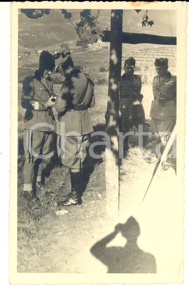 Fotografia d epoca originale 1939 MARINA DI CAMPO LI Ufficiali di artiglieria a riposo Foto cartolina 1