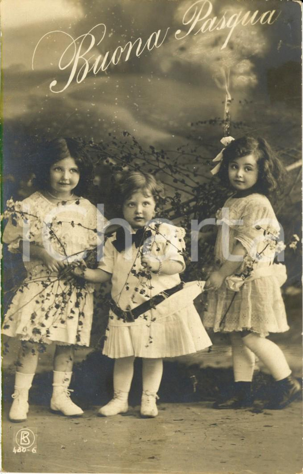 Cartolina originale da collezione 1910 ca Auguri PASQUA Bambine con rami fioriti Cartolina VINTAGE FP VG 1