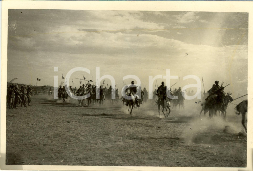 Fotografia d epoca originale 1937 MOGGIO ETIOPIA Spettacolo Cavalieri GALLA per Festa Lavoro Fotografia 1