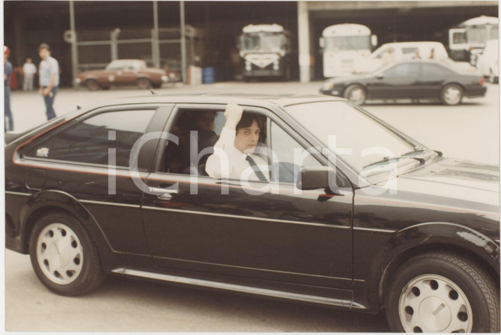 Fotografia d epoca originale 1990 LOS ANGELES COUNTY JAIL Christian BRANDO in a car  Foto 15x10 cm 1 1