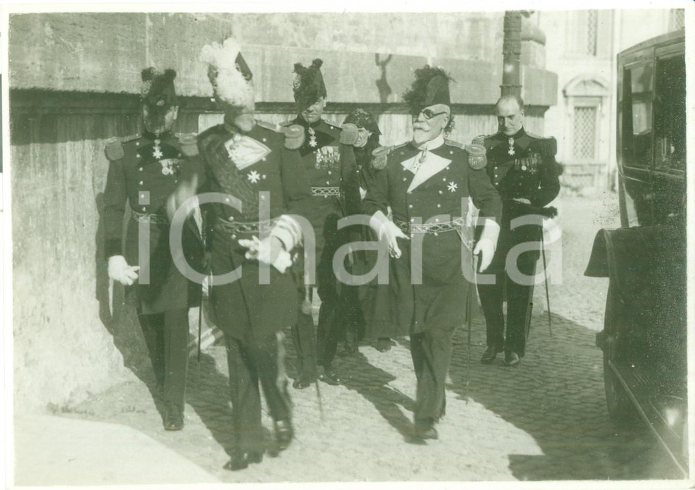 Fotografia d epoca originale 1929 ROMA VATICANO Arrivo ambasciatore Cesare Maria DE VECCHI DI VAL CISMON Foto 1