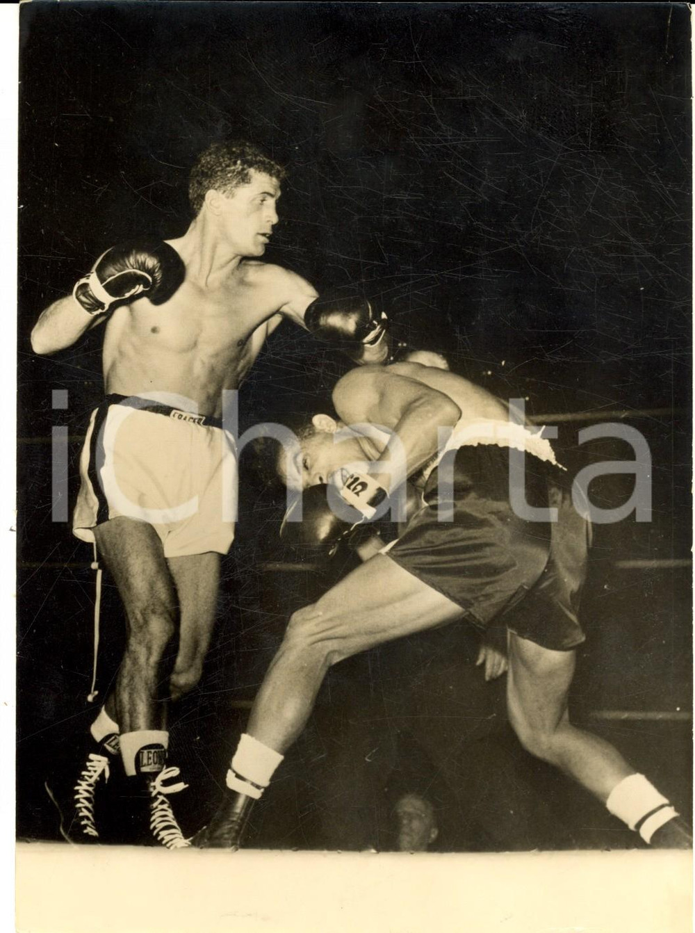 Fotografia d epoca originale 1959 MILANO BOXE Incontro tra Lahouri GODIH e Mario VECCHIATO  Foto 13x18 cm 1