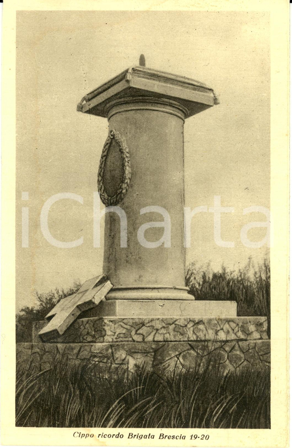 Cartolina originale da collezione 1917 ca SAGRADO (GO) Cippo ricordo Brigata BRESCIA *Cartolina illustrata FP NV 1