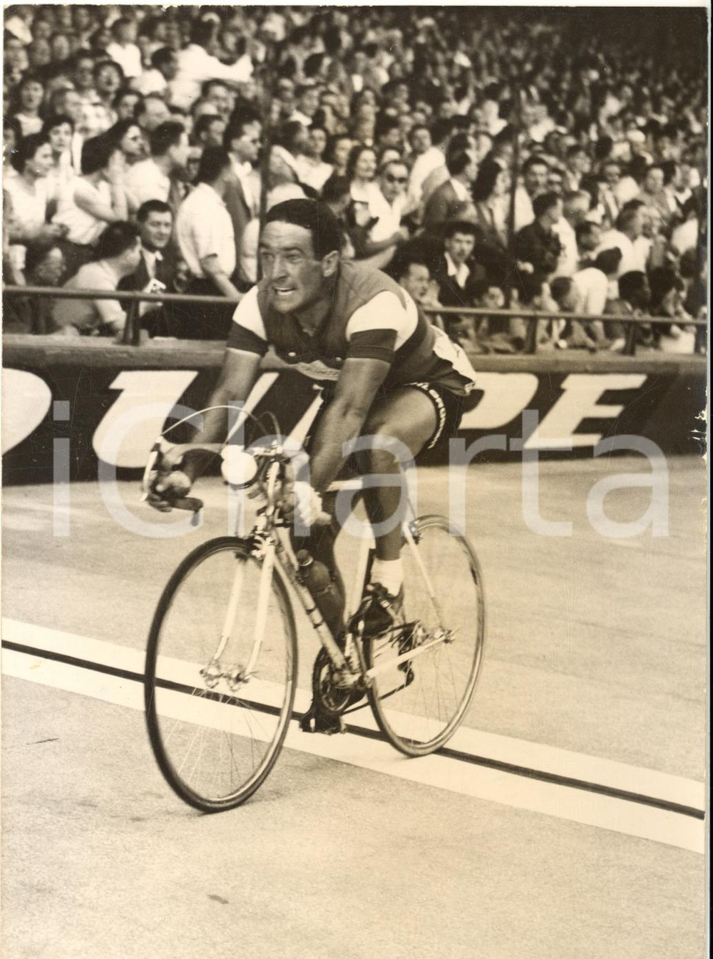1958 CICLISMO TOUR DE FRANCE PARIS Pierino BAFFI vincitore al Parc des Princes