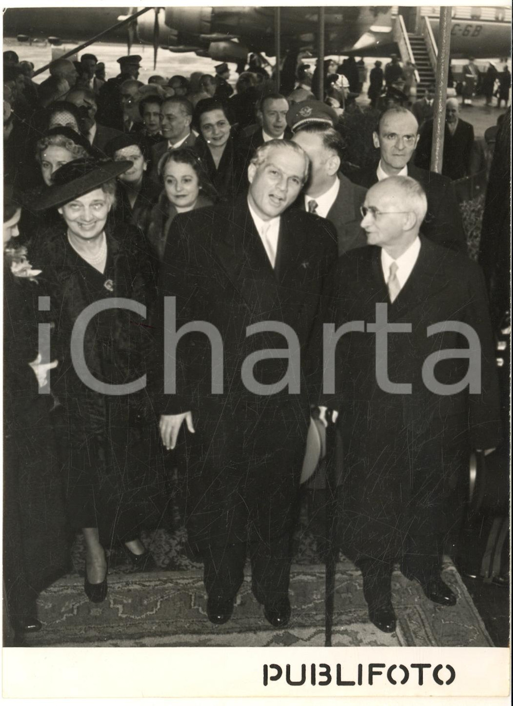 1955 ROMA CIAMPINO Luigi EINAUDI accoglie Camille CHAMOUN presidente del Libano 