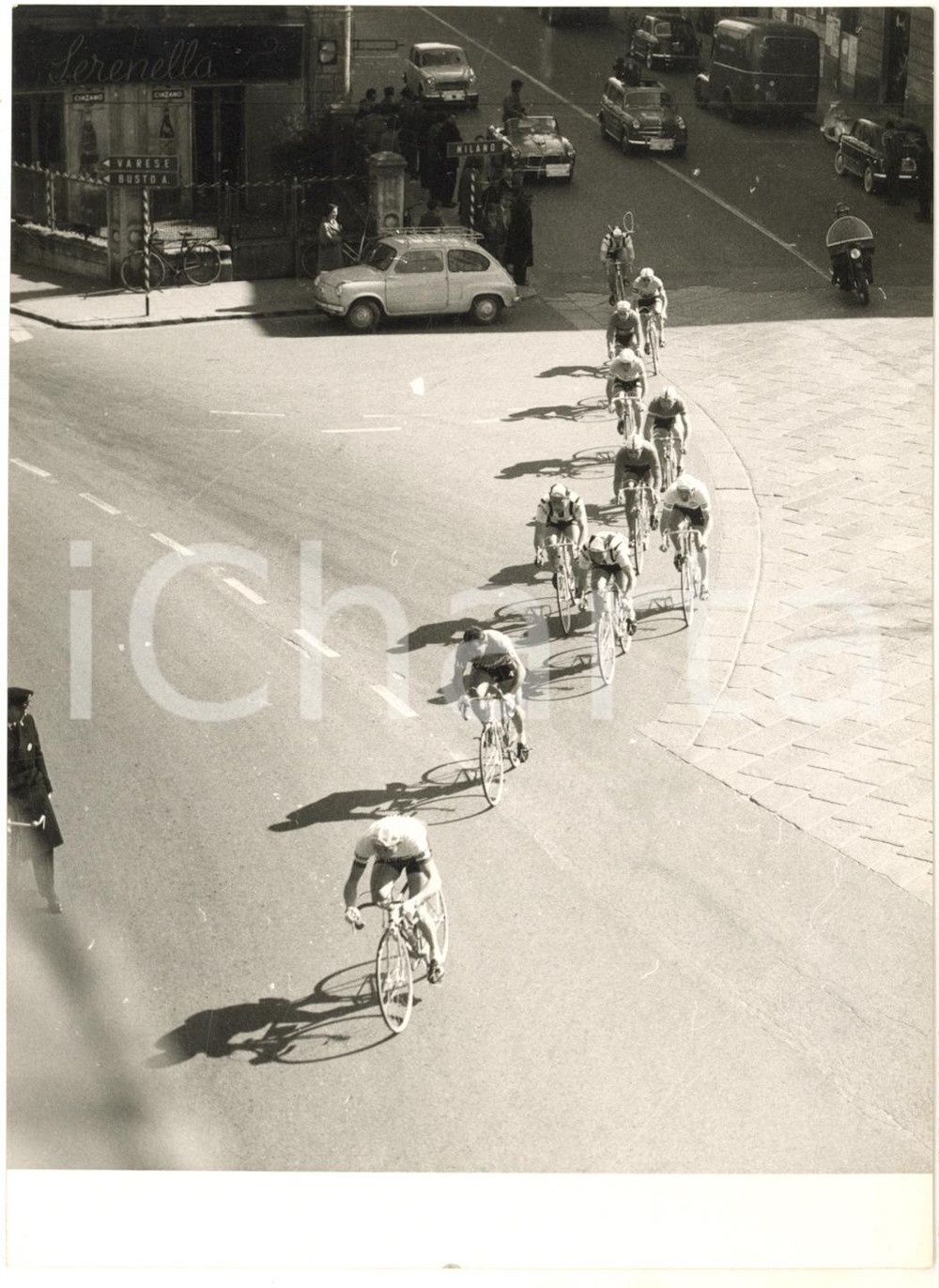 1958 CICLISMO MILANO-TORINO Passaggio del gruppo inseguitore - Foto 13x18 cm