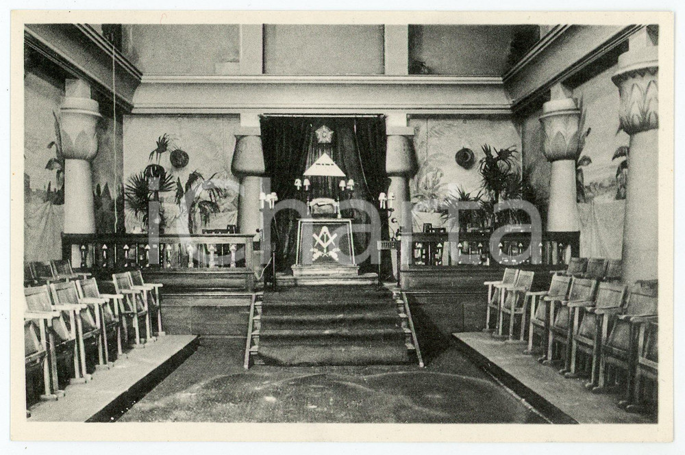 1910 ca BRUSSEL Belgische Anti-vrijmetselarij Bond - DE BEZEM - Postcard n°7  Cartolina postale d'epoca, della lega anti-massoneria belga, non viaggiata.Didascalia al verso: "7 - Binnenzicht van de loge "De Goede Vriendschap", Namen".CONDIZIONI: GFORMATO: FP    originale e autentica 1