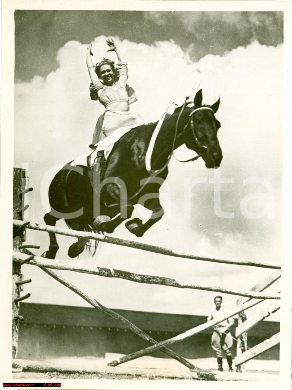 Fotografia d'epoca originale 1939 Dorothy HERBERT si allena con SATAN Circo BARNUM 1