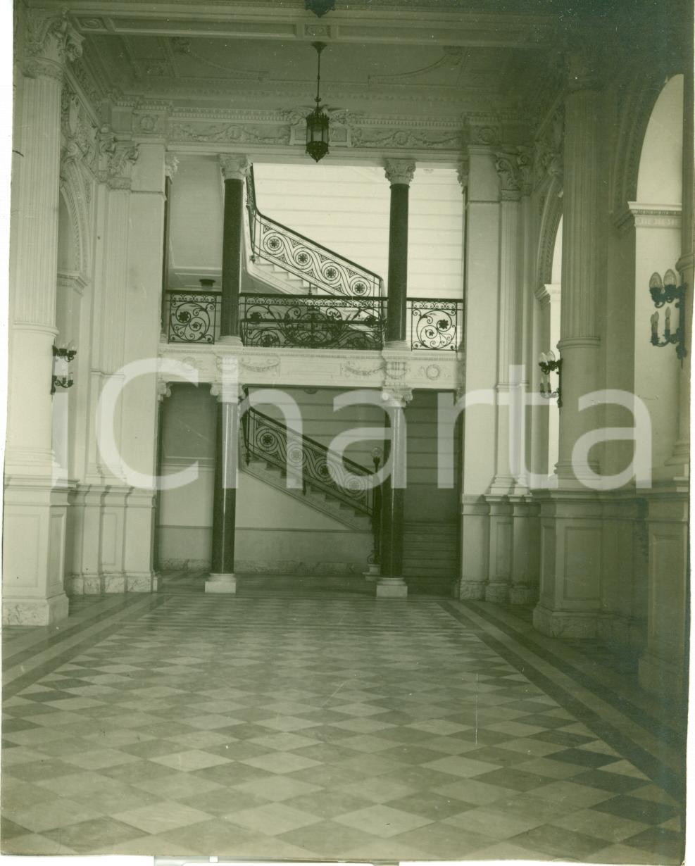 Fotografia d epoca originale 1930 ca CHIETI L atrio del Palazzo Provinciale FOTOGRAFIA 1