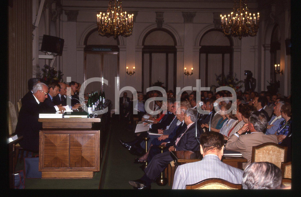 35mm vintage slide* 1993 TRIESTE - ASSICURAZIONI GENERALI Assemblea azionisti 15