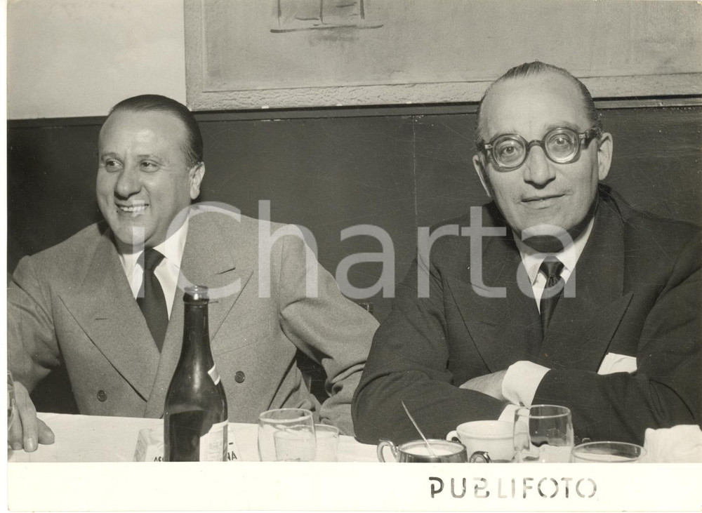 1953 MILANO PREMIO FILA Vincitore scultore Francesco MESSINA con Adolfo FILA