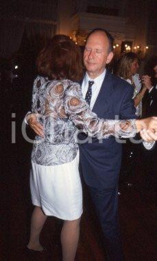 35mm vintage slide* 1995ca Richard GARDNER ambasciatore USA con moglie (3)