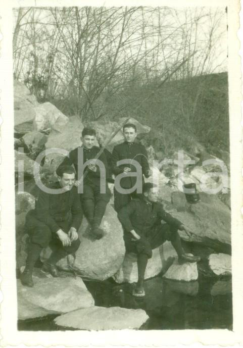 Fotografia d epoca originale 1933 RONDISSONE TO Quattro soldati pescano nella DORA BALTEA Foto cm 6 x 8 1