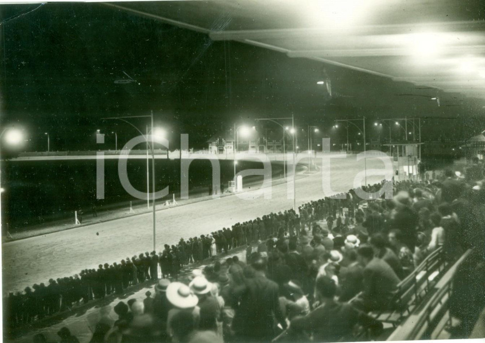 Fotografia d epoca originale 1934 MILANO SAN SIRO Gare di trotto serale all Ippodromo Fotografia 1