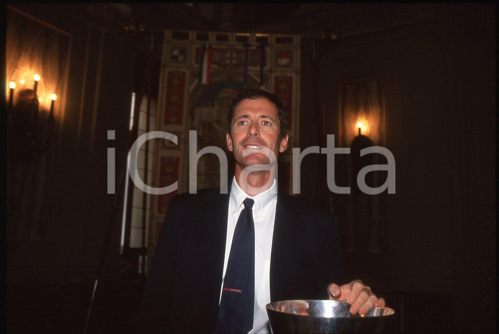 35mm vintage slide* 2000 MILANO - Francesco DE ANGELIS Ritratto del velista (12)