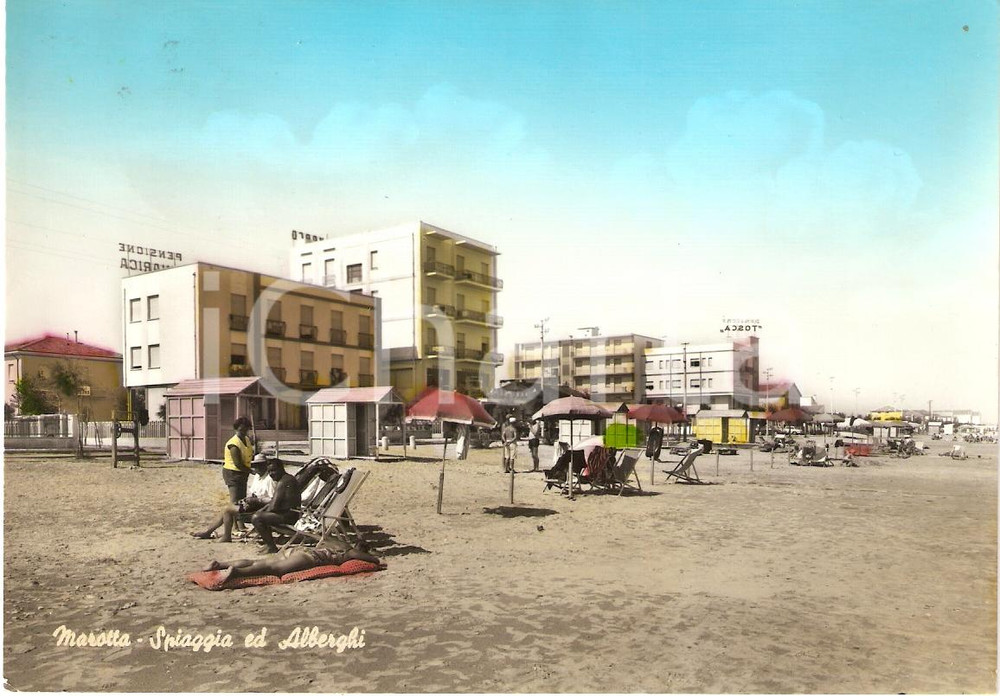 Cartolina originale da collezione 1965 MAROTTA (PU) Panorama spiaggia e alberghi Cartolina Animata FG VG 1