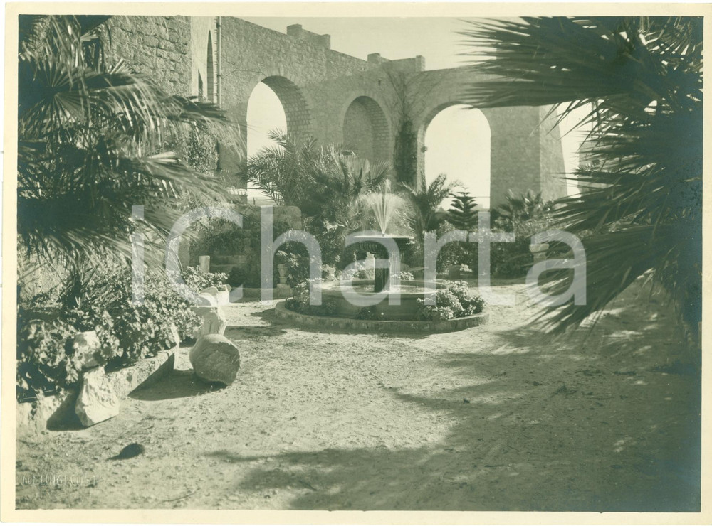 Fotografia d epoca originale 1932 TRIPOLI Giardini Museo Archeologico del CASTELLO Fotografia 1
