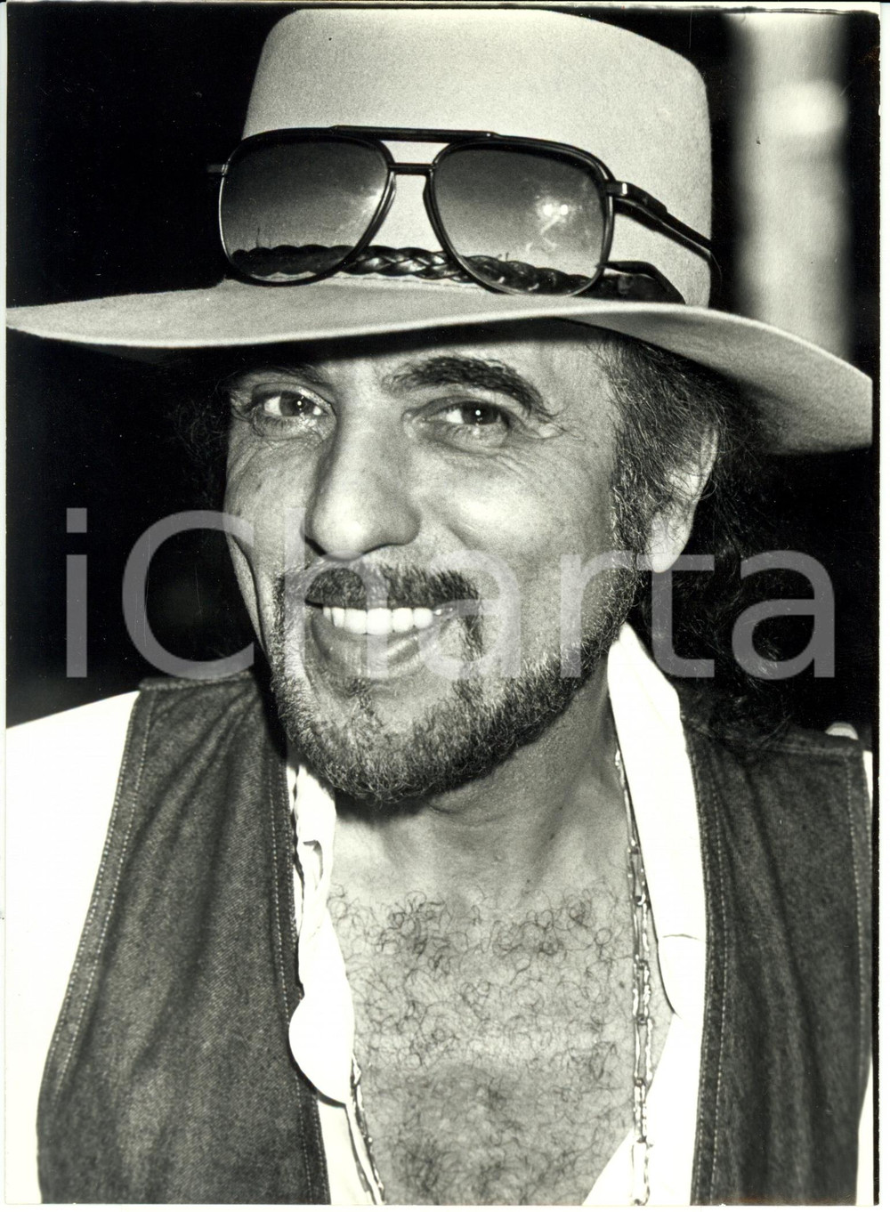 Fotografia d epoca originale 1990 PARIS Danyel GERARD chanteur Photographie 12 x 17 cm UNIVERSAL 1