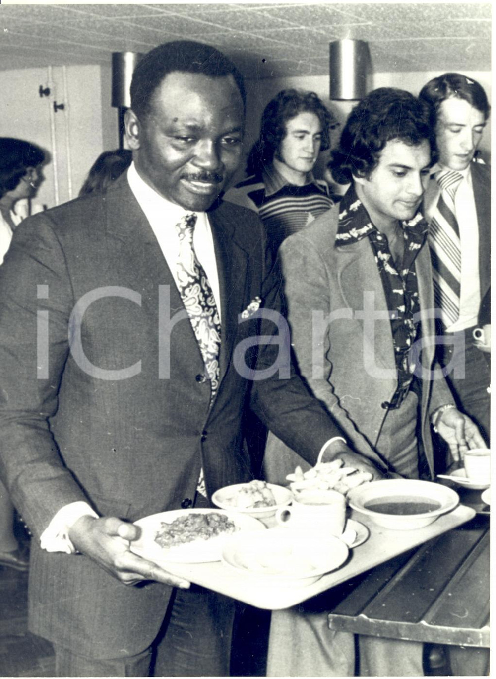 1975 Università di WARWICK - Ex presidente della Nigeria Yakubu GOWON in mensa