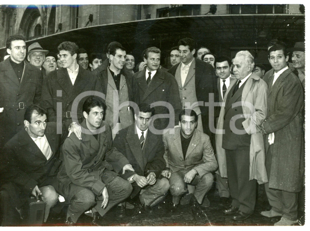 1958 LIONE CALCIO Arrivo degli AZZURRI per amichevole FRANCIA-ITALIA *Foto 18x13
