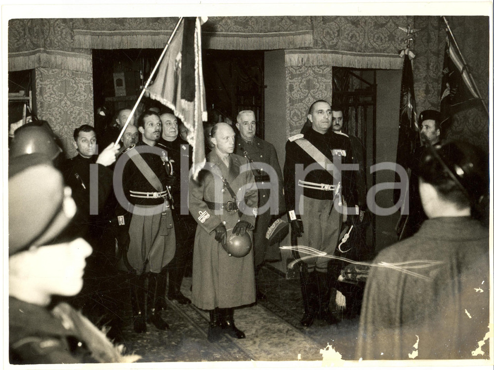 Fotografia d epoca originale 1937 MILANO Inaugurazione lapide Caduti Fascisti CASA FASCIO Foto DANNEGGIATA 1