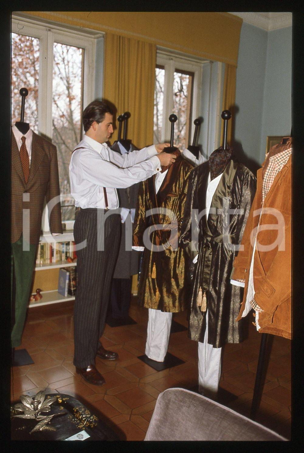 35mm vintage slide* 1990 ca COSTUME - Giovanni TORLONIA