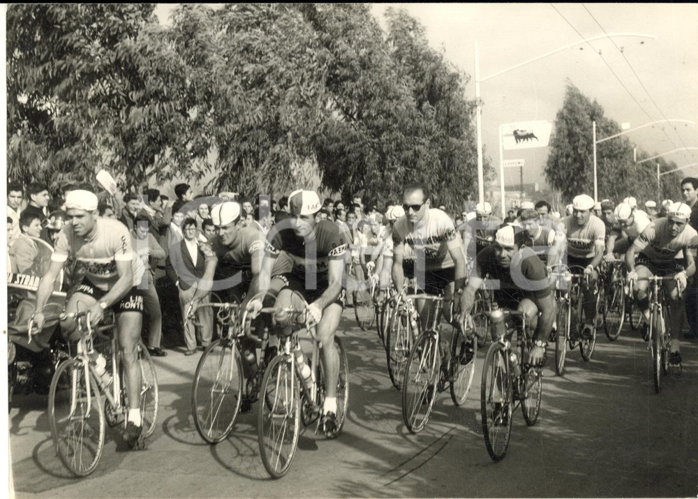 1958 CATANIA CICLISMO GIRO DI SICILIA - Partenza della gara *Foto 18x13 CM