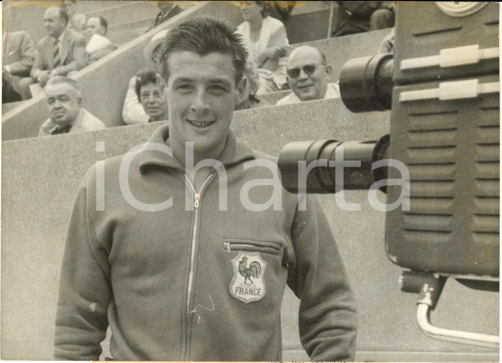 1959 PARIS Nuotatore Robert CHRISTOPHE dopo il record nei 100 m dorso - Foto